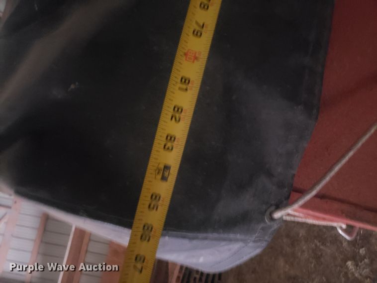 image for item EZ9063 Harvest-king grain hopper