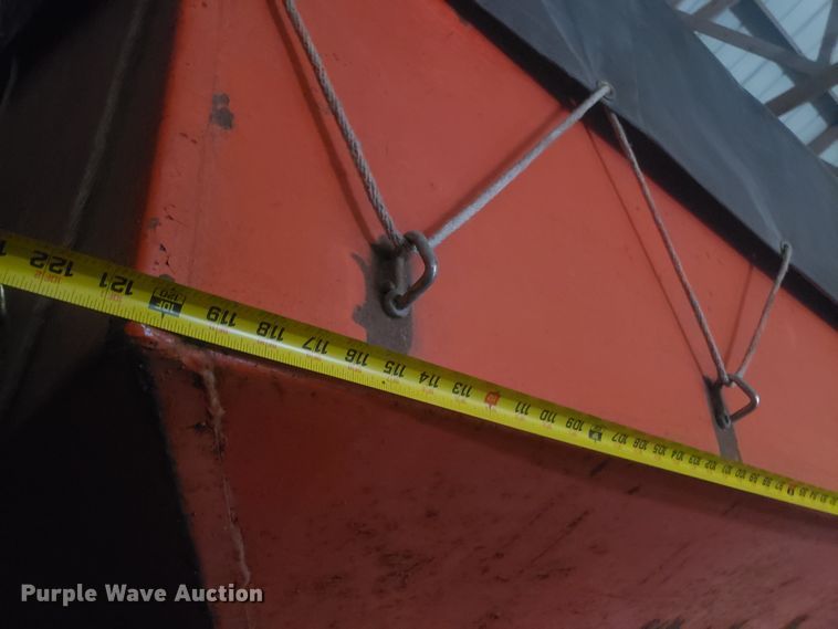 image for item EZ9063 Harvest-king grain hopper