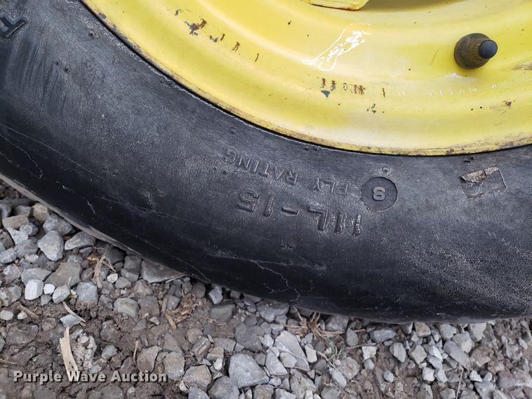 image for item EZ9066 1997 John Deere 5300 tractor