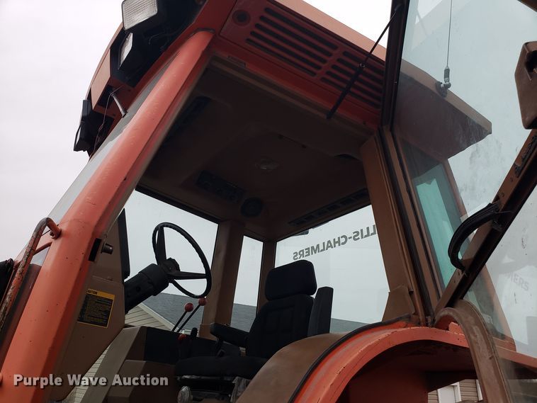 image for item EZ9068 1983 Allis Chalmers 8070 MFWD tractor