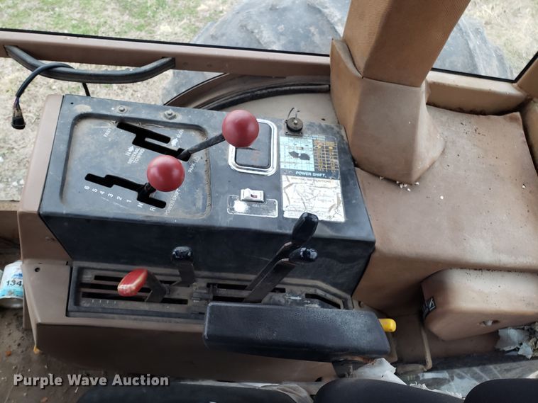 image for item EZ9068 1983 Allis Chalmers 8070 MFWD tractor