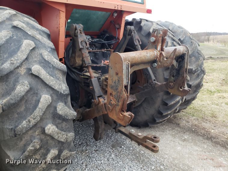 image for item EZ9068 1983 Allis Chalmers 8070 MFWD tractor