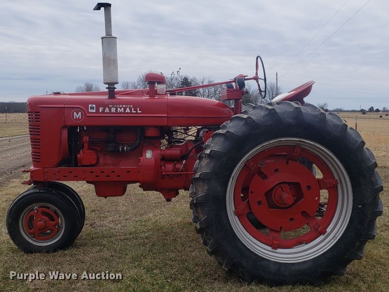 image for item EZ9075 Mccormick Farmall M tractor
