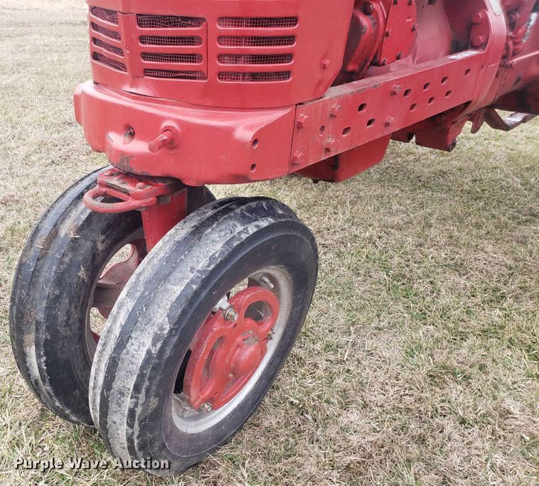 image for item EZ9075 Mccormick Farmall M tractor