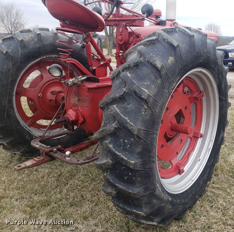 image for item EZ9075 Mccormick Farmall M tractor