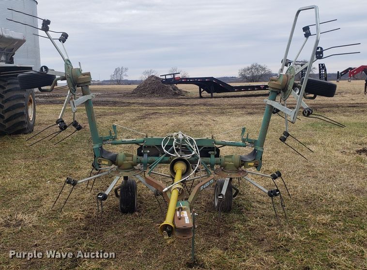 image for item EZ9077 Sovema HT-4/520PTH tedder