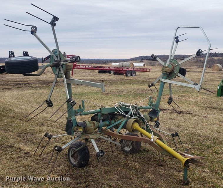 image for item EZ9077 Sovema HT-4/520PTH tedder