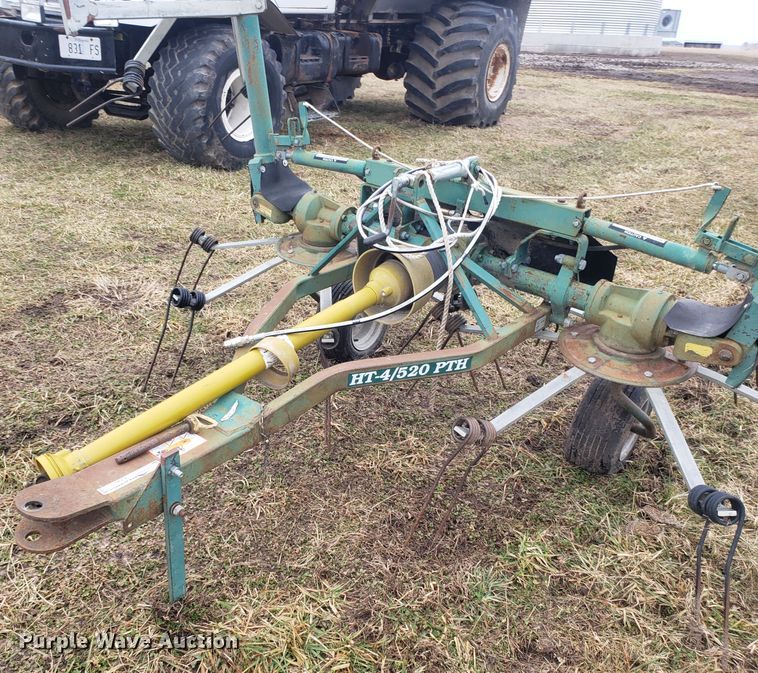 image for item EZ9077 Sovema HT-4/520PTH tedder