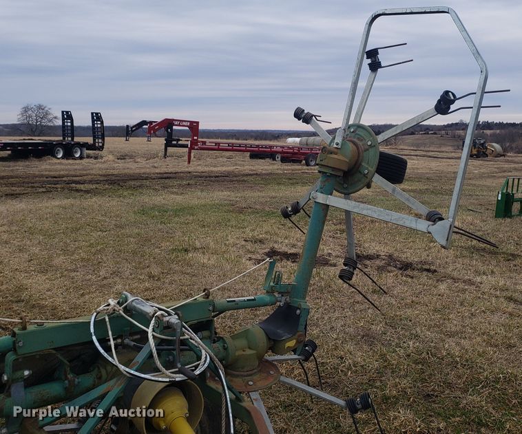 image for item EZ9077 Sovema HT-4/520PTH tedder