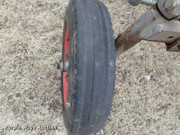 image for item FF9355 1958 Massey-Ferguson 65 tractor