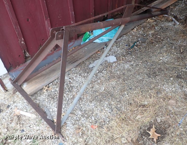 image for item FF9355 1958 Massey-Ferguson 65 tractor