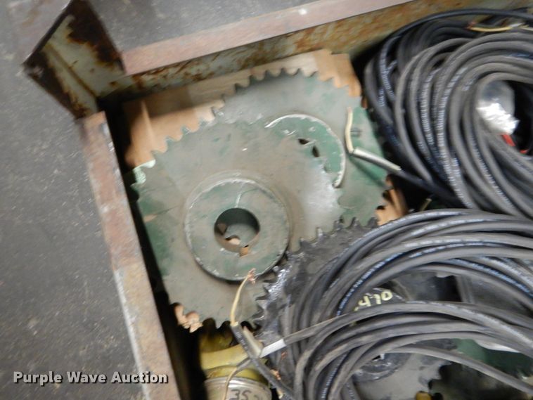 image for item FU9096 Art's Way Manufacturing parts