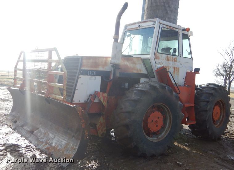 image for item GG9516 Case 2470 4WD tractor