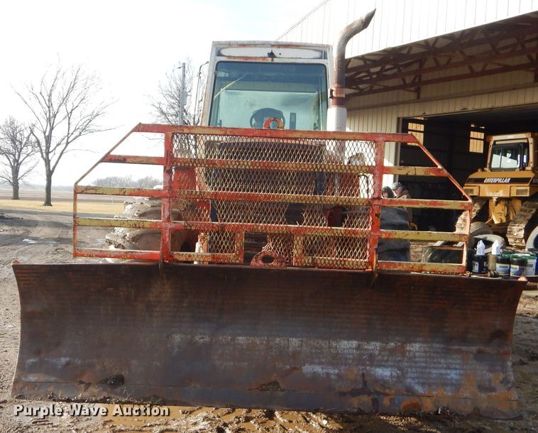 image for item GG9516 Case 2470 4WD tractor