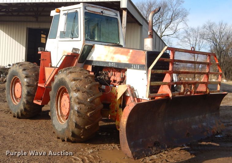 image for item GG9516 Case 2470 4WD tractor