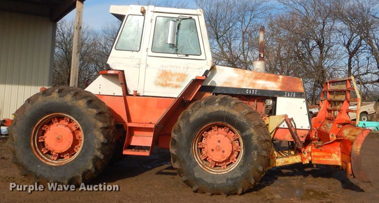 image for item GG9516 Case 2470 4WD tractor