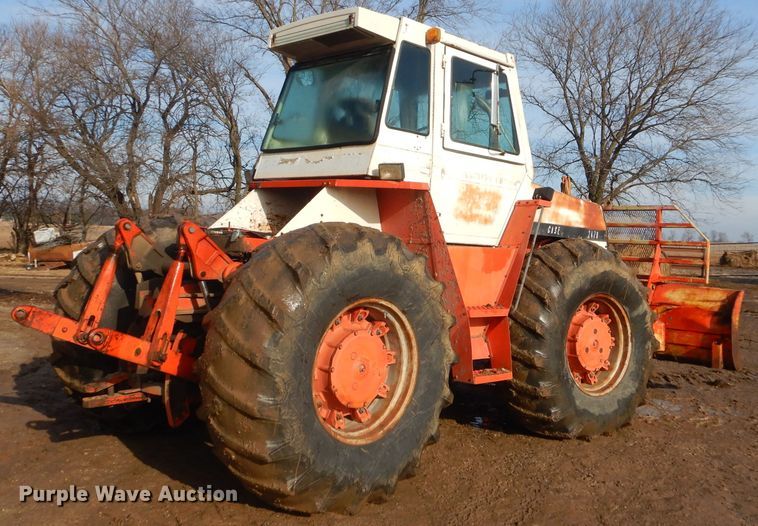 image for item GG9516 Case 2470 4WD tractor