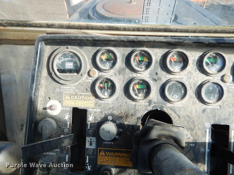 image for item GG9516 Case 2470 4WD tractor