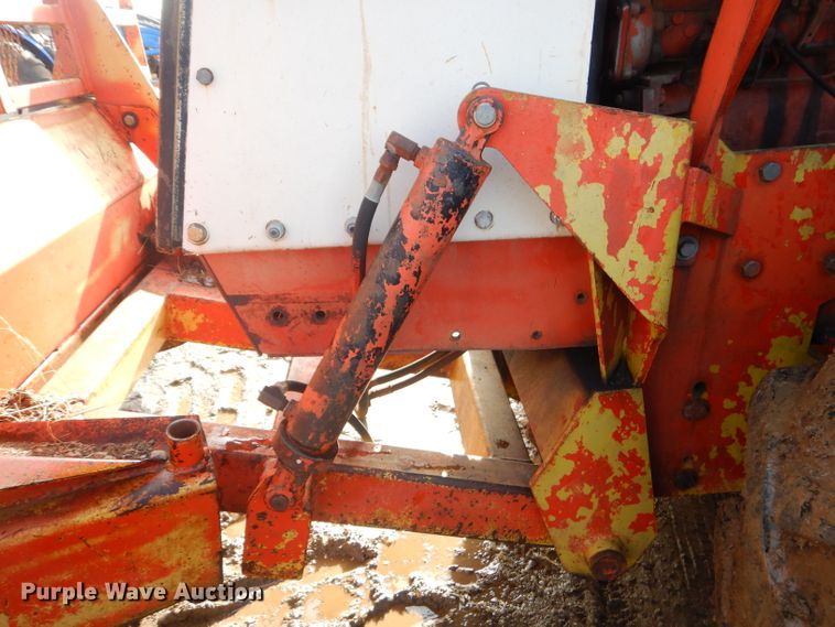 image for item GG9516 Case 2470 4WD tractor