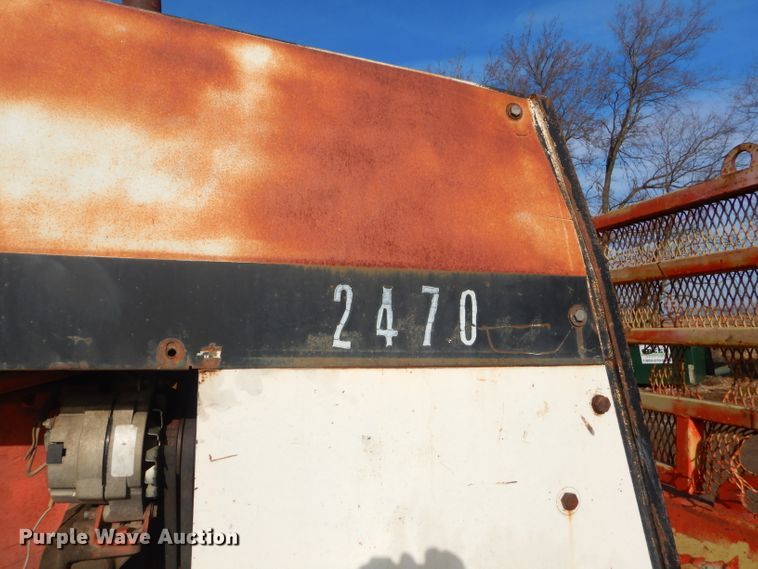 image for item GG9516 Case 2470 4WD tractor