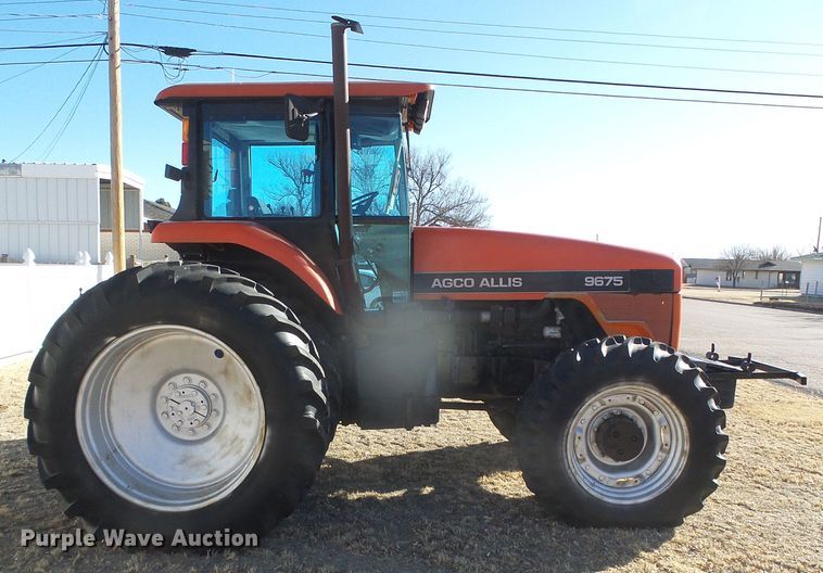 image for item H1253 1997 AGCO Allis 9675 MFWD tractor