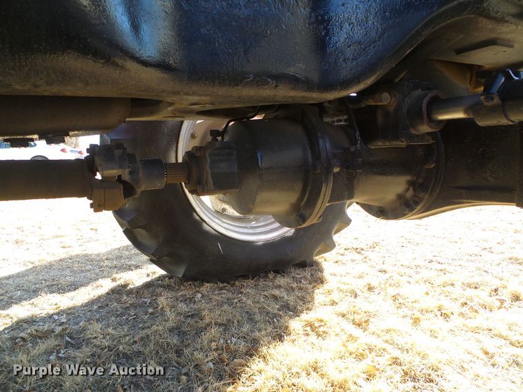 image for item H1253 1997 AGCO Allis 9675 MFWD tractor