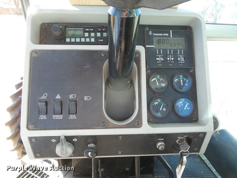 image for item H1253 1997 AGCO Allis 9675 MFWD tractor