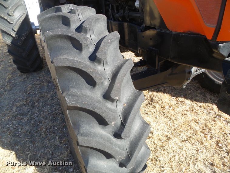 image for item H1253 1997 AGCO Allis 9675 MFWD tractor