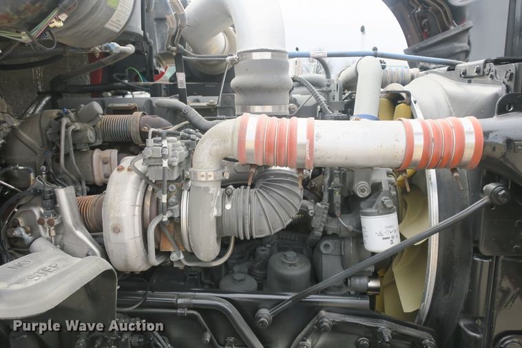 image for item DB10072 2012 Kenworth T700 semi truck