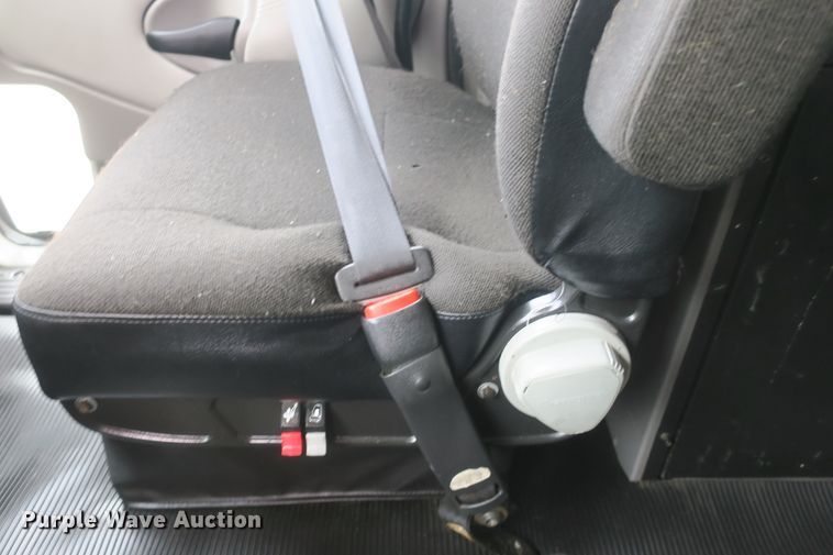 image for item DB10072 2012 Kenworth T700 semi truck