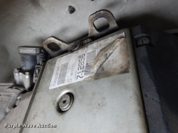 image for item DE4061 2007 Freightliner Business Class M2 Crew Cab truck cab and chassis