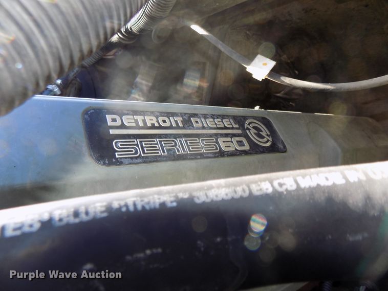 image for item DG2488 2006 Freightliner Columbia semi truck