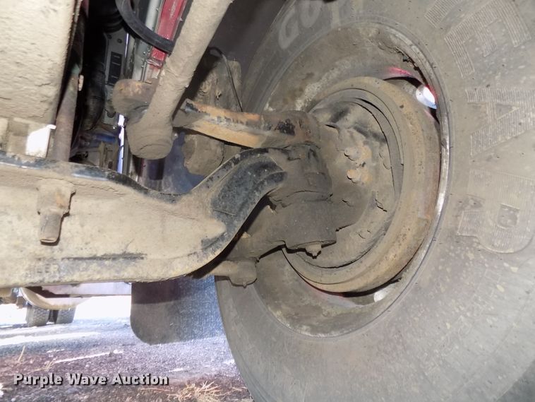 image for item DG2490 2007 Peterbilt 379 semi truck