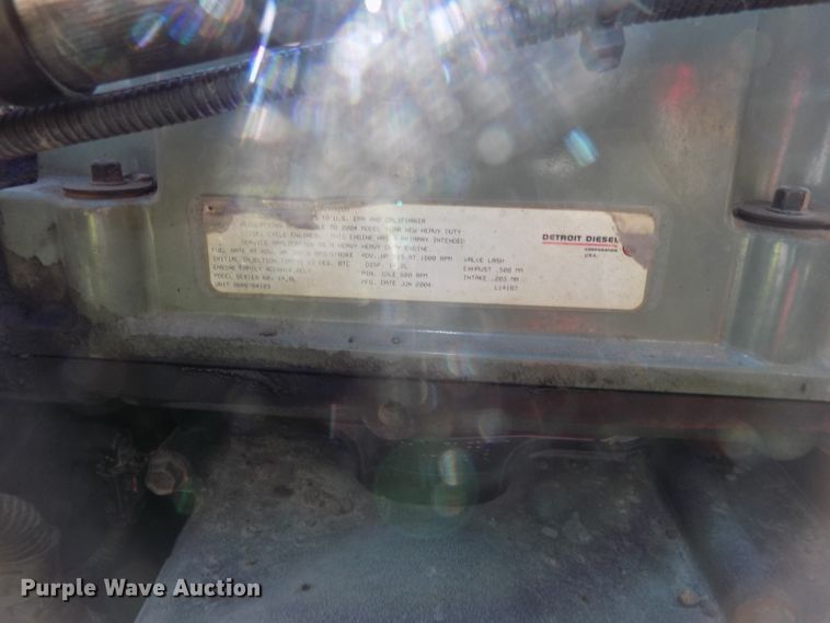 image for item DG2491 2005 Freightliner Columbia semi truck