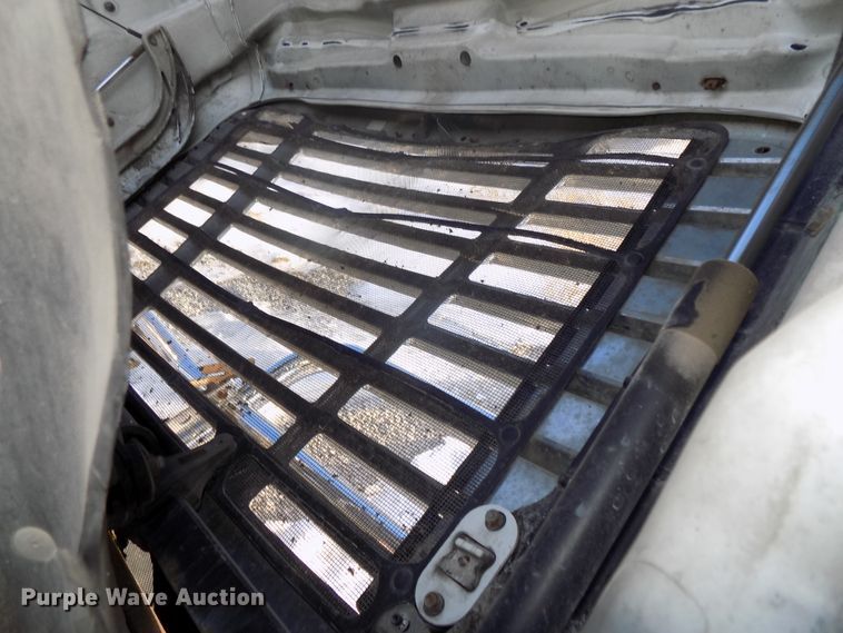 image for item DG2497 2010 Freightliner Cascadia semi truck