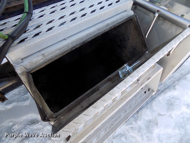 image for item DG2498 2012 Freightliner Cascadia semi truck