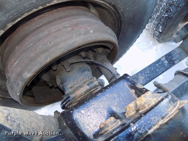 image for item DG2498 2012 Freightliner Cascadia semi truck