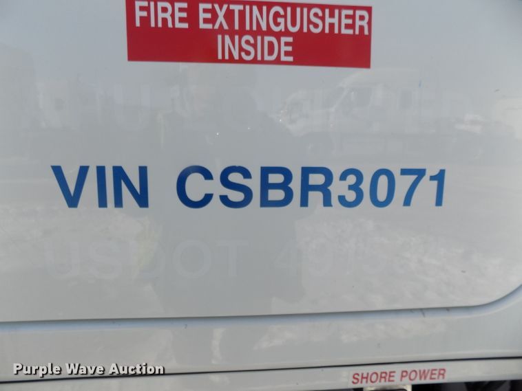 image for item DG2498 2012 Freightliner Cascadia semi truck