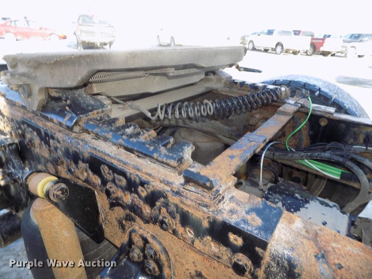 image for item DG2499 2010 Freightliner Cascadia semi truck