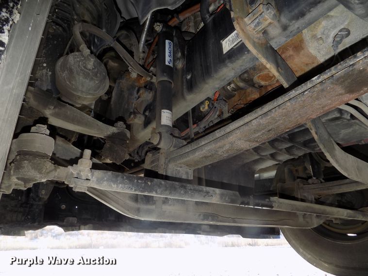 image for item DG2501 2013 Freightliner Cascadia semi truck