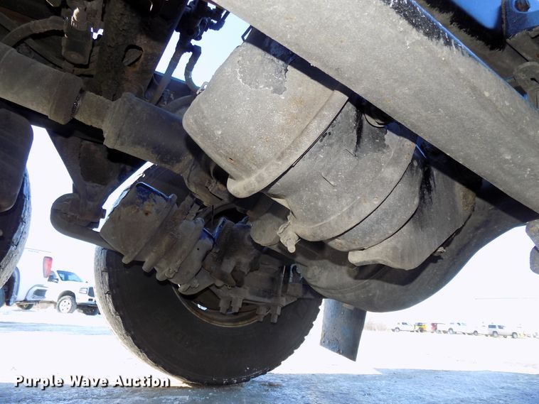 image for item DG2501 2013 Freightliner Cascadia semi truck