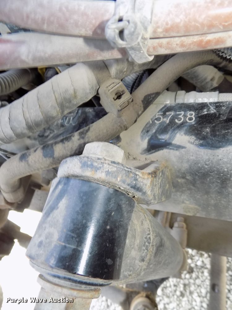 image for item DG2502 2010 Freightliner Cascadia semi truck