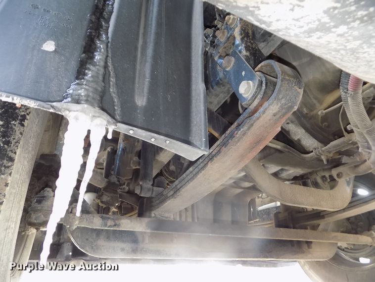 image for item DG2503 2010 Freightliner Cascadia semi truck