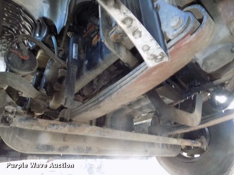 image for item DG2504 2010 Freightliner Cascadia semi truck