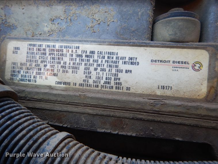 image for item DG5892 1995 White GMC WG flatbed truck