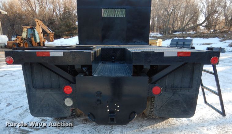 image for item DG5892 1995 White GMC WG flatbed truck