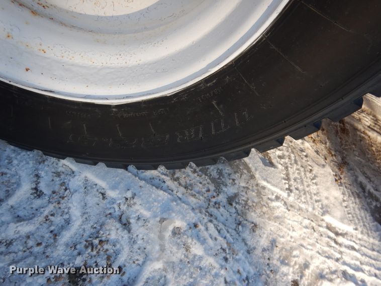 image for item DG5892 1995 White GMC WG flatbed truck