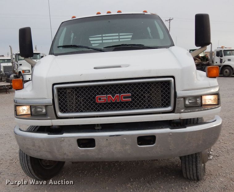 image for item DH2259 2006 GMC C4500 Crew Cab flatbed truck