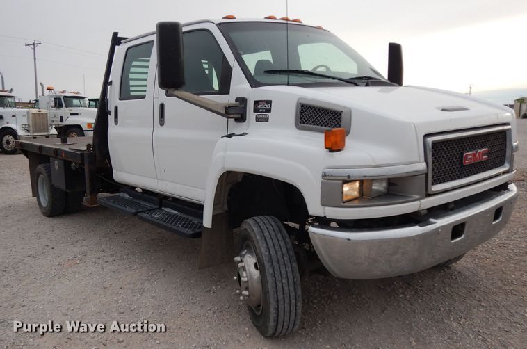 image for item DH2259 2006 GMC C4500 Crew Cab flatbed truck