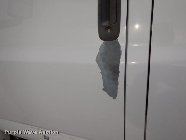 image for item DH2259 2006 GMC C4500 Crew Cab flatbed truck